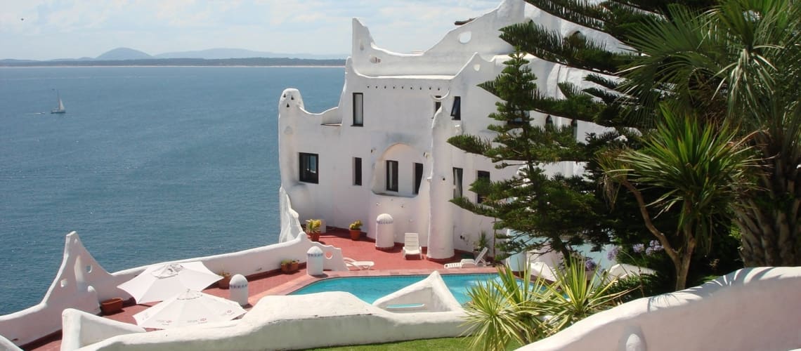 Casa-Pueblo-Punta-Ballena-Uruguay