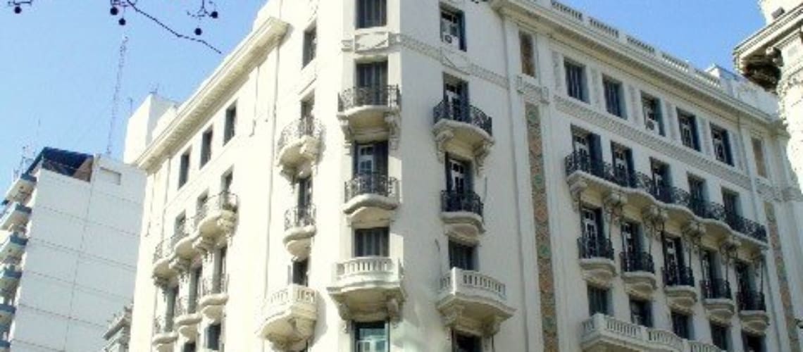 Historical-building-in-Montevideo-Uruguay