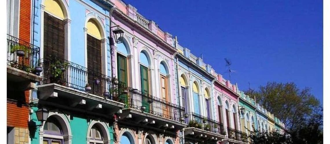 Street-Montevideo-Uruguay