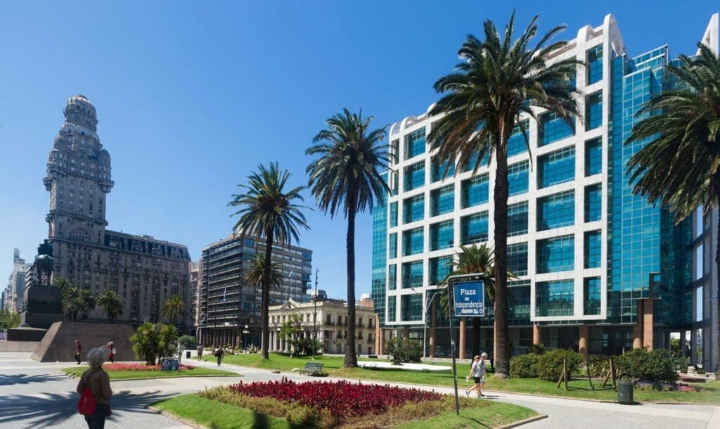 Zentraler Platz der Plaza Independencia in der Innenstadt von Montevideo