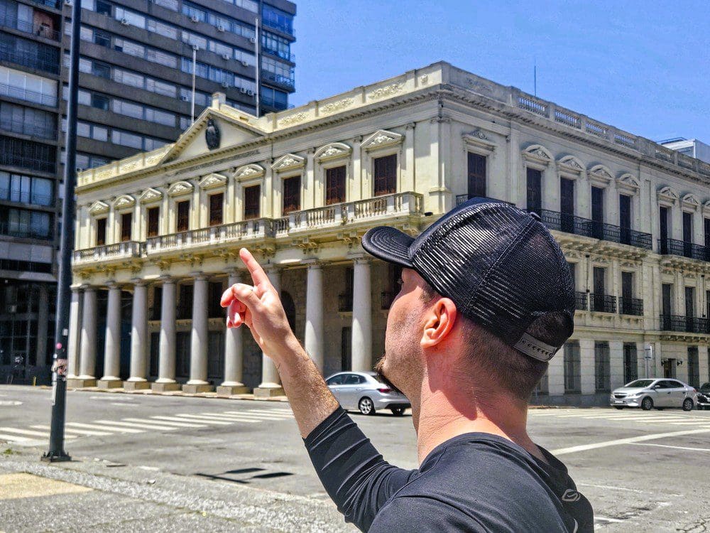 Estevez-Palast, eine ehemalige Residenz des Präsidenten. Architektonische Ansicht eleganter spanisch-kolonialer Gebäude im Stadtteil Ciudad Vieja