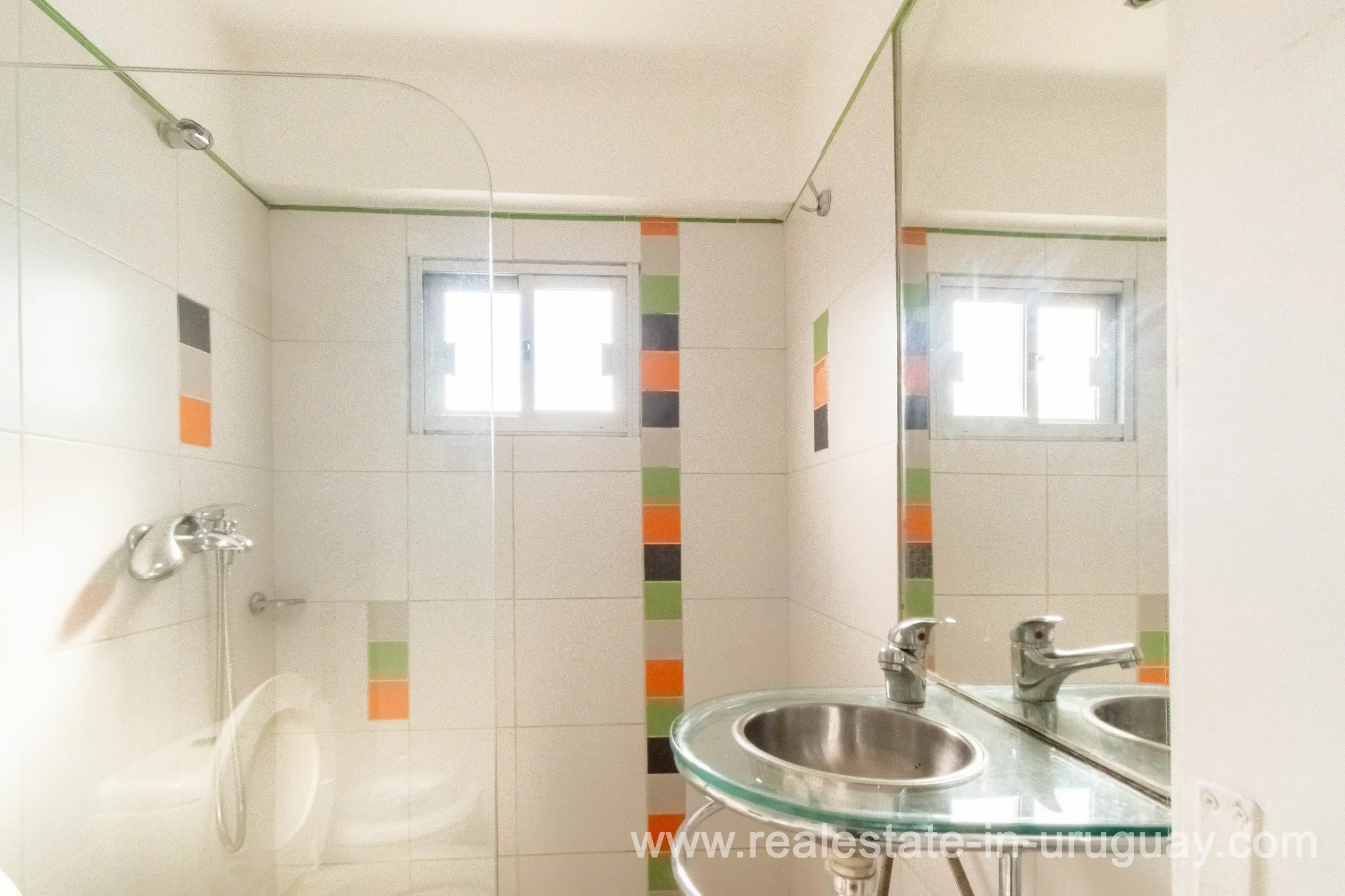 Touring a £5,800,000 luxury apartment in one of London's most ... - MSN - High-End Apartment Features